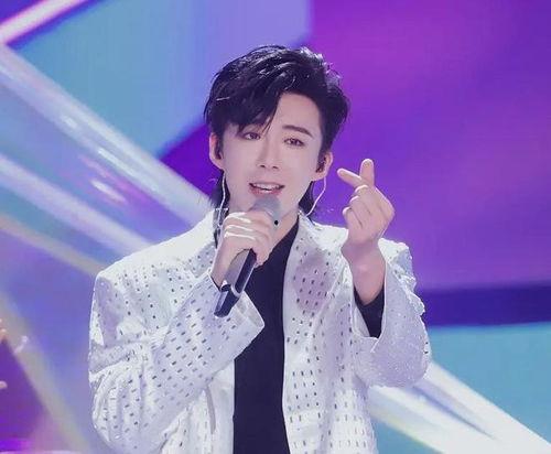 肖飞老婆爆料视频,揭秘夫妻关系背后的真相  第1张 肖飞老婆爆料视频,揭秘夫妻关系背后的真相  第1张